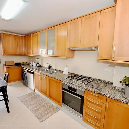 Bloom - Great In Quiet Area Appartement *